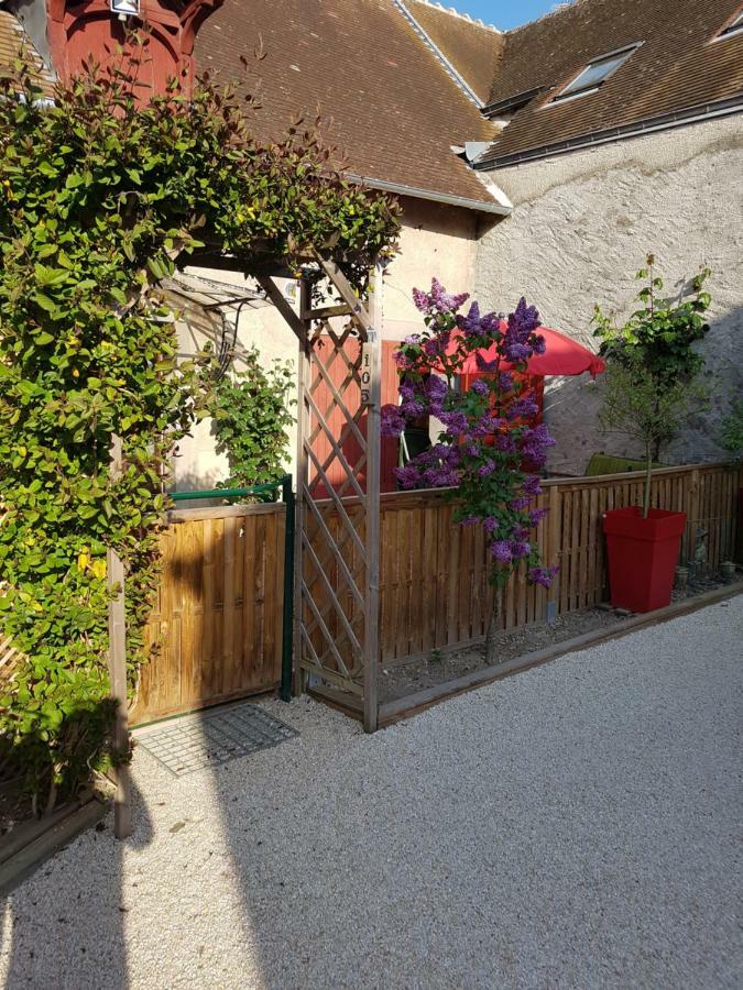 home ferman Saint-Dyé-sur-Loire Extérieur photo